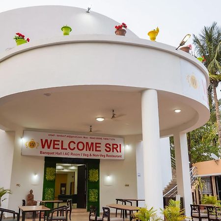 OYO RPR274 Welcome Sri Rāipur Exterior foto